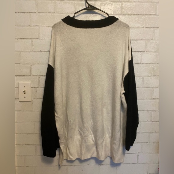 VINCE CAMUTO Women’s Plus Sweater Size 3X Rich Black White - Picture 2 of 6